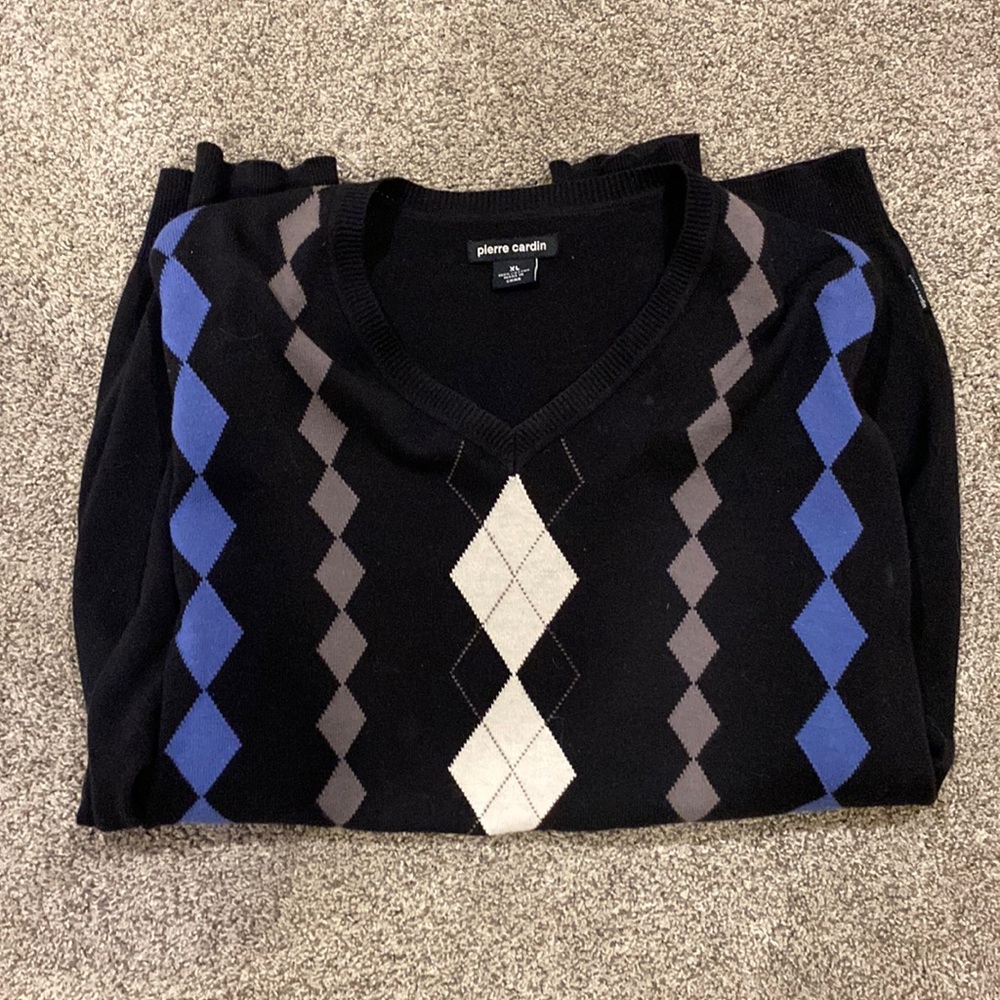 Vintage oversized Pierre Cardin Sweater